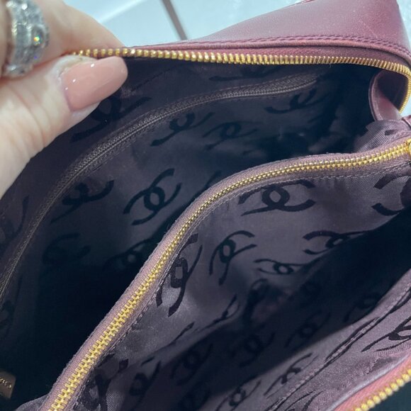 Chanel CC Chevron Lambskin Camera Shoulder Bag (53769) - Picture 11 of 14